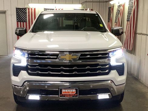 Used 2022 Chevrolet Silverado 1500 LTZ image 17