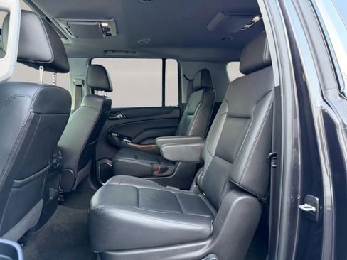 Used 2017 Chevrolet Suburban Premier AWD/4WD image 13