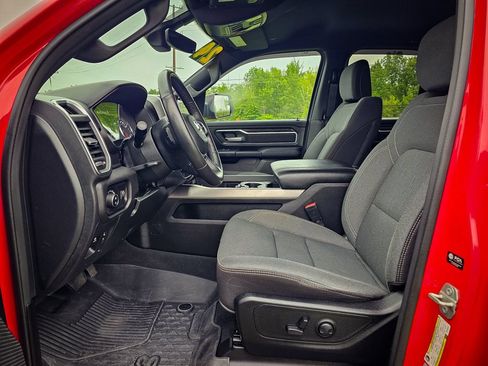 Used 2024 RAM 1500 Big Horn AWD/4WD image 13