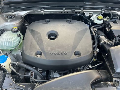 Used 2020 Volvo XC40 T5 Inscription image 28