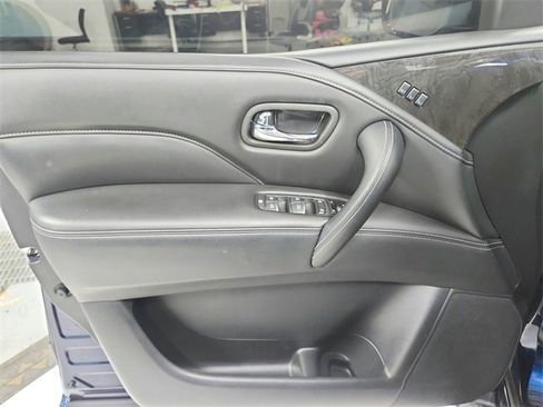Used 2024 INFINITI QX80 Luxe image 35
