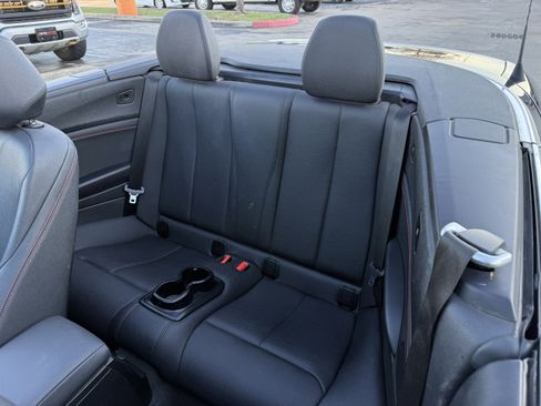 Used 2020 BMW 230i Convertible w/ Convenience Package image 38
