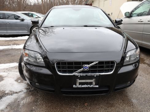 Used 2009 Volvo C70 T5 image 3
