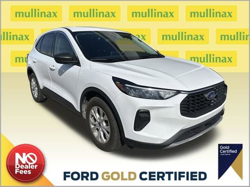 Certified 2024 Ford Escape Active image 1