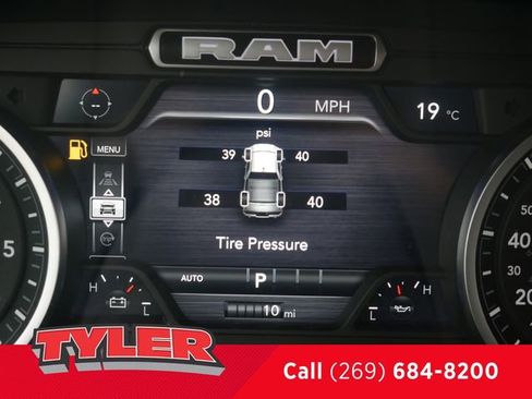 New 2026 RAM 1500 4x4 Crew Cab image 48
