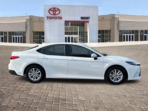 Certified 2025 Toyota Camry LE image 8