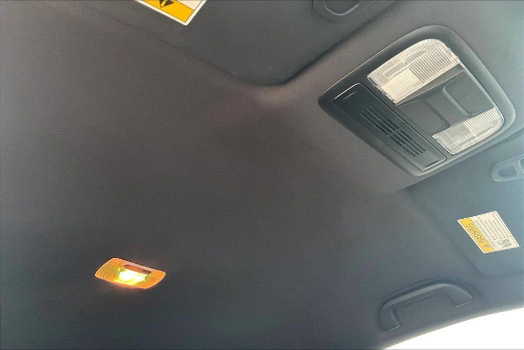 Used 2021 Honda Civic Sport image 15