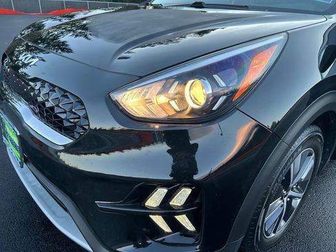 Used 2022 Kia Niro LXS w/ Digital Cluster Package image 36