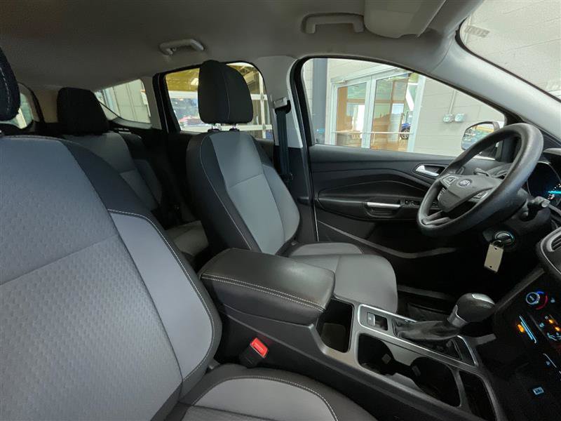 Used 2017 Ford Escape SE AWD/4WD image 28