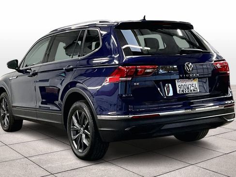 Used 2022 Volkswagen Tiguan SE image 15