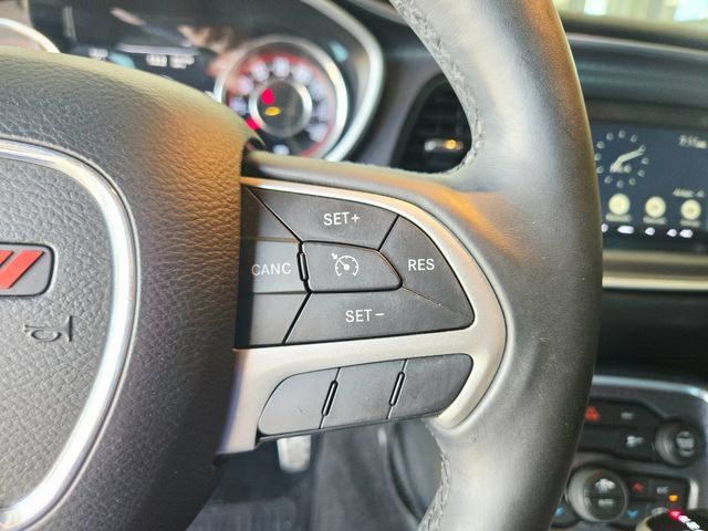 Used 2015 Dodge Challenger R/T Plus RWD image 14