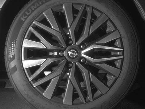 Used 2025 Nissan Altima 2.5 SV image 15