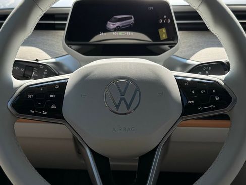New 2025 Volkswagen ID. Buzz 1st Edition image 33