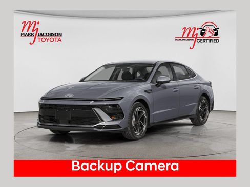 Used 2026 Hyundai Sonata SEL FWD image 1