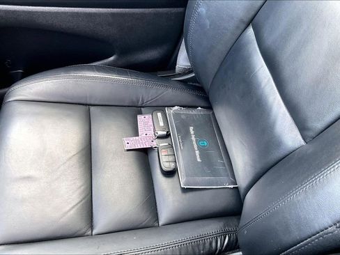 Used 2022 Jeep Grand Cherokee Limited image 10