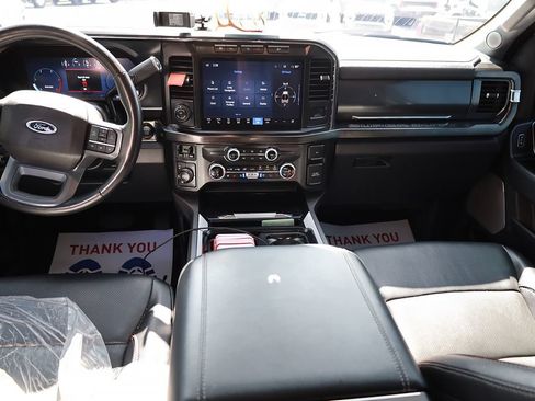 Used 2023 Ford F250 Lariat w/ Lariat Ultimate Package AWD/4WD image 19