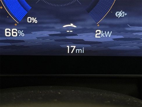 New 2025 Chevrolet Blazer EV RS image 12