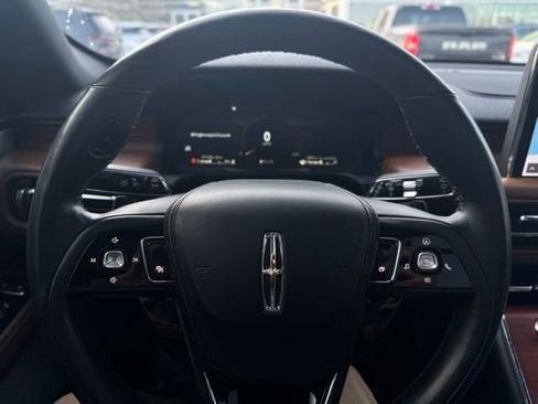 Used 2023 Lincoln Aviator Reserve w/ Equipment Group 201A image 26