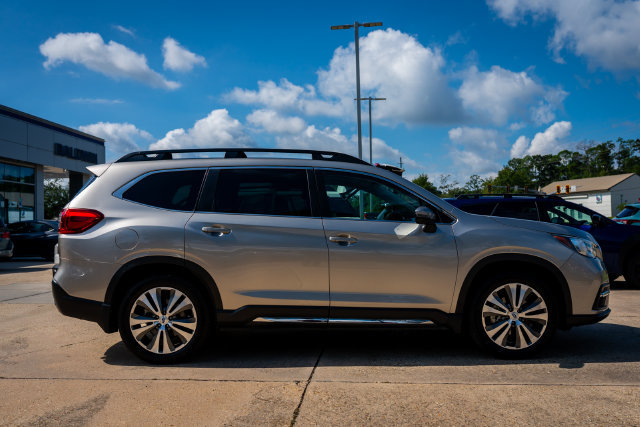 Used 2020 Subaru Ascent Limited w/ Technology Package AWD/4WD image 19