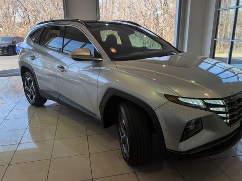 Used 2022 Hyundai Tucson Limited image 7