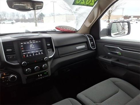 Used 2020 RAM 1500 Big Horn image 12