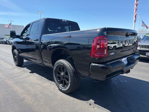 New 2026 RAM 2500 Laramie AWD/4WD image 8