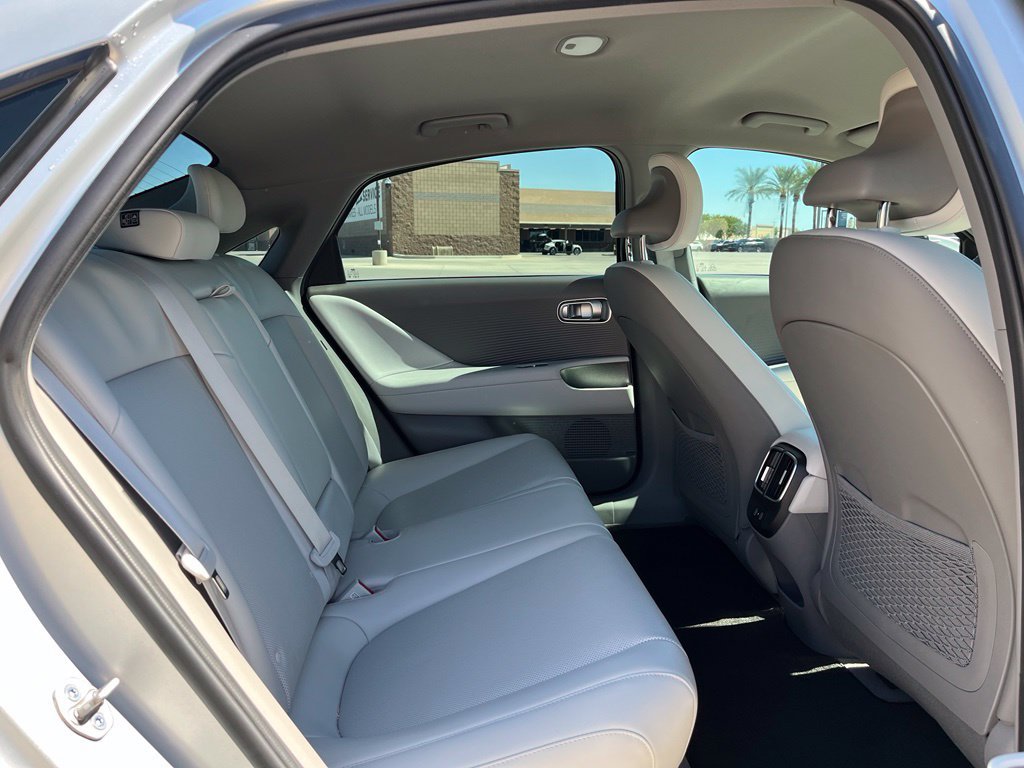 Used 2024 Hyundai Ioniq 6 SEL RWD image 15