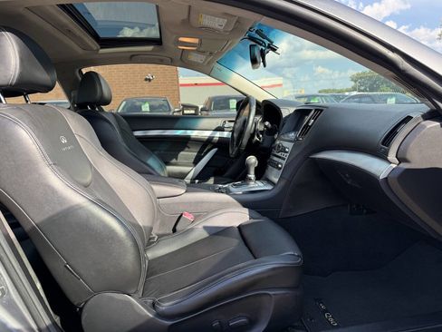 Used 2014 INFINITI Q60 AWD Coupe w/ Premium Package image 18