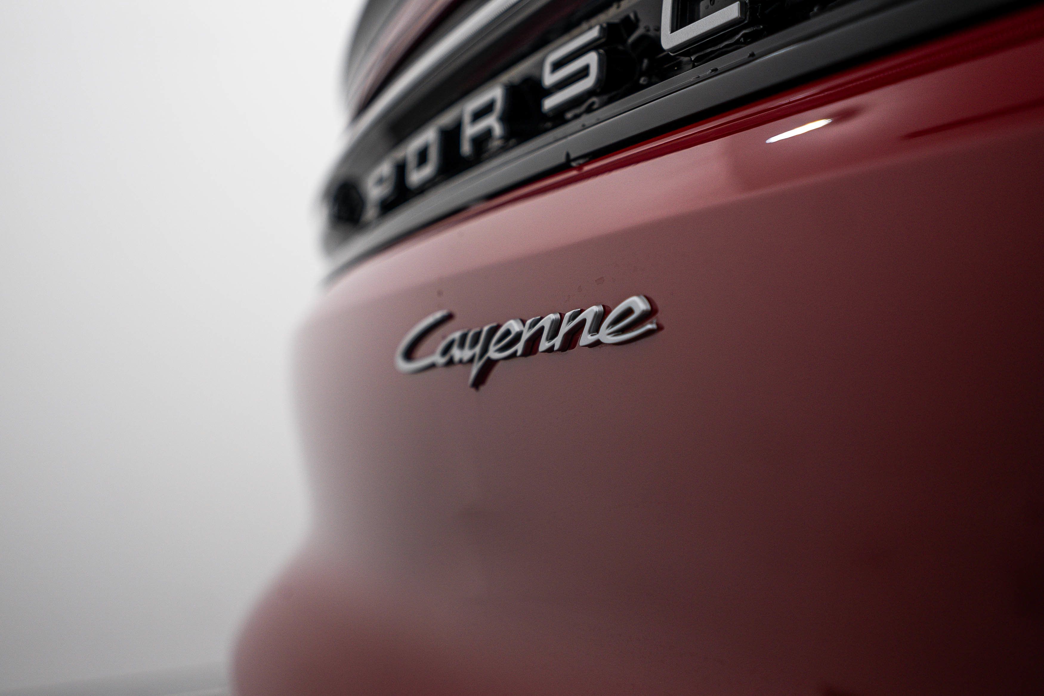 Certified 2026 Porsche Cayenne Coupe AWD/4WD image 25