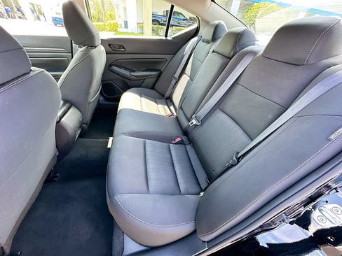 Used 2024 Nissan Altima 2.5 SV FWD image 22
