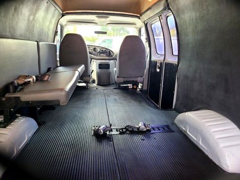Used 2000 Ford E-250 and Econoline 250 Extended image 29