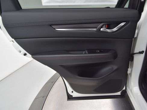 Certified 2025 MAZDA CX-5 Carbon Edition AWD/4WD image 30