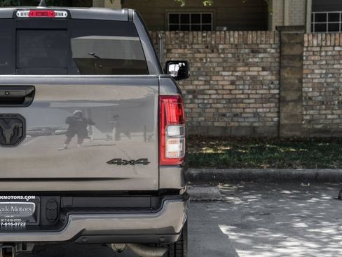 Used 2023 RAM 1500 Big Horn AWD/4WD image 65