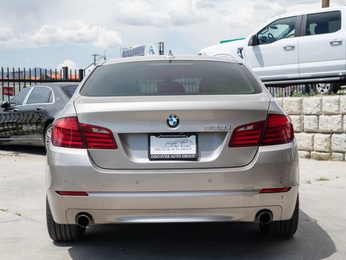 Used 2012 BMW 535i xDrive Sedan AWD/4WD image 6