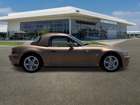 Used 2002 BMW Z3 2.5i RWD image 12