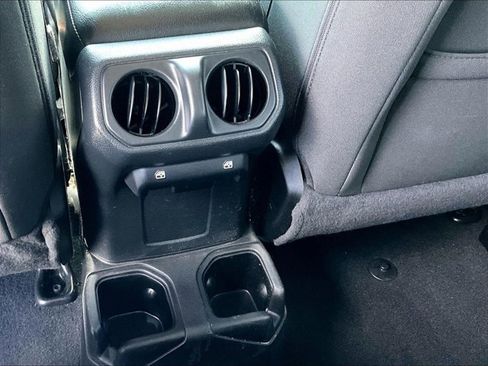 Used 2021 Jeep Wrangler Unlimited Sport AWD/4WD image 24