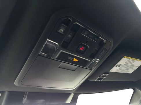 Used 2022 Toyota Tundra Platinum w/ Advanced Package image 77