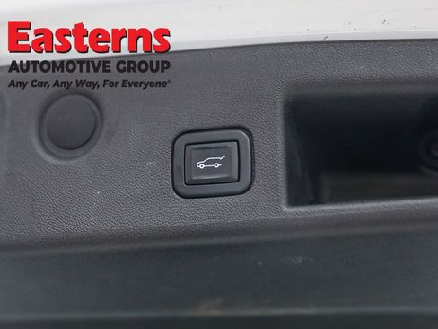 Used 2022 Chevrolet Equinox LT image 22