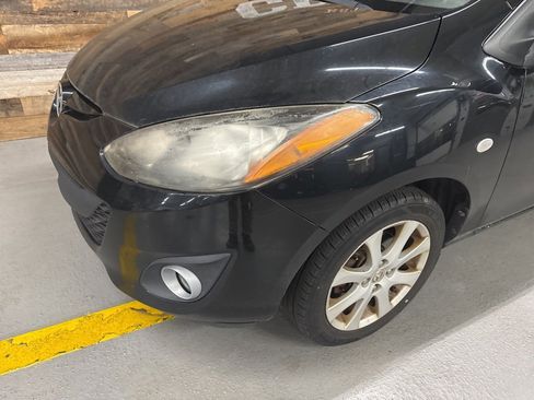 Used 2011 MAZDA MAZDA2 Touring image 3