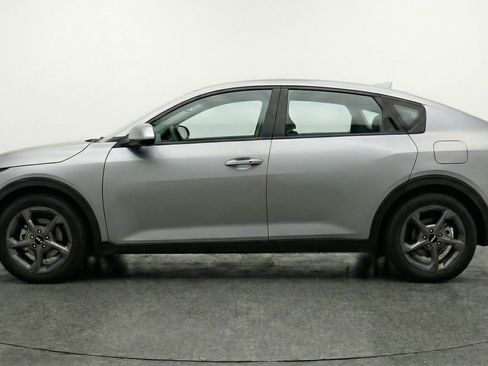 Used 2025 Kia K4 FWD image 5