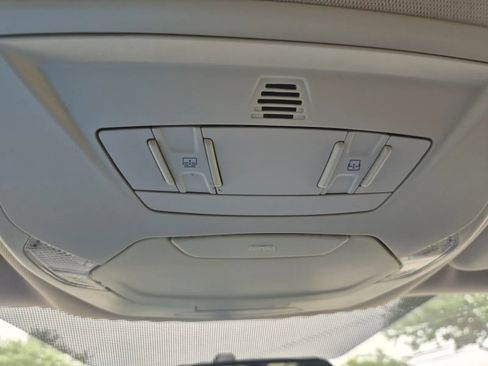 Used 2017 Ford Escape SE w/ SE Cold Weather Package FWD image 27
