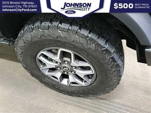 Used 2023 Ford Bronco Badlands AWD/4WD image 18