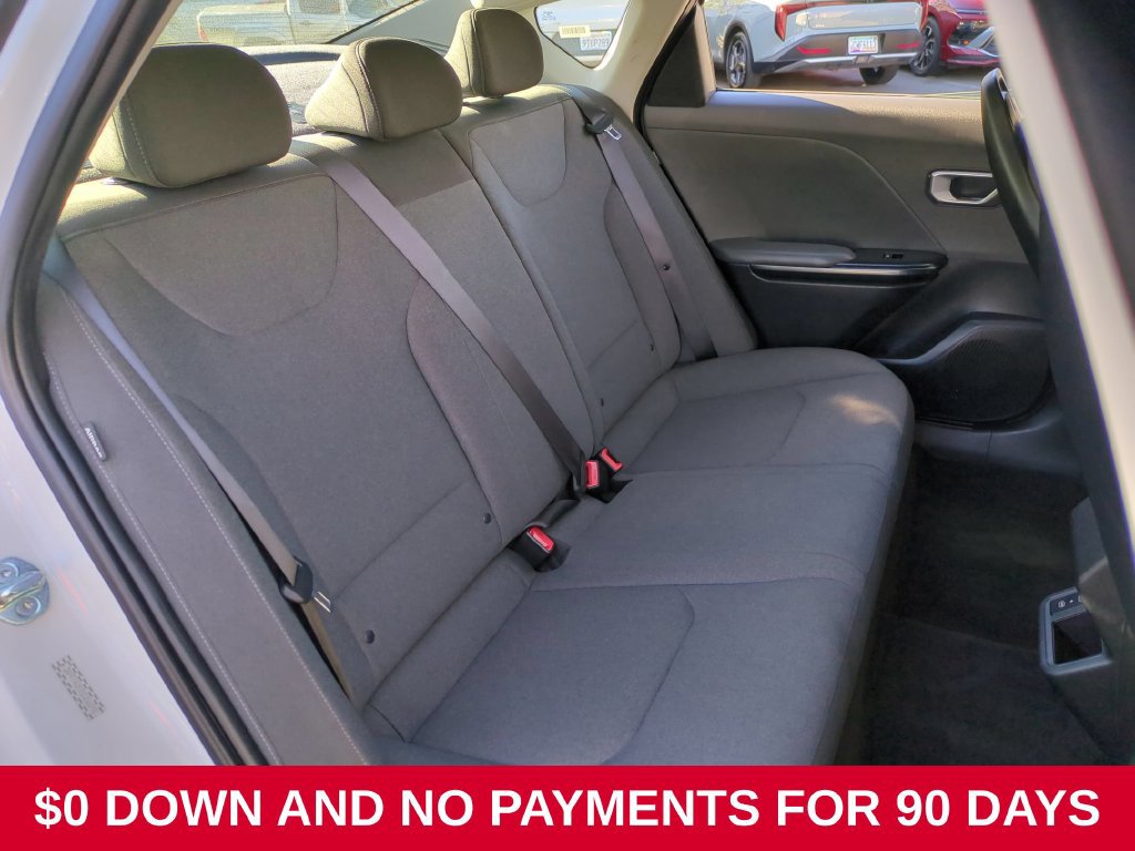 Used 2025 Kia K4 FWD image 25