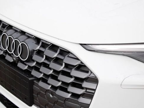 Used 2025 Audi Q5 Premium Plus w/ Premium Plus AWD/4WD image 13