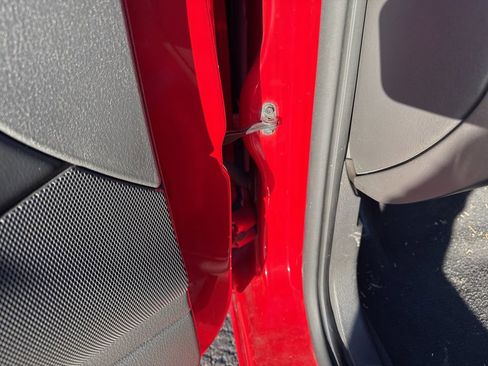 Used 2002 Ford Thunderbird image 10