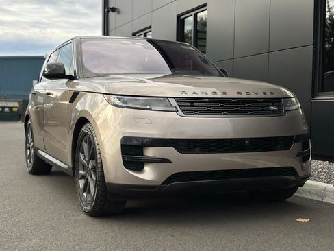 Used 2023 Land Rover Range Rover Sport SE AWD/4WD image 10