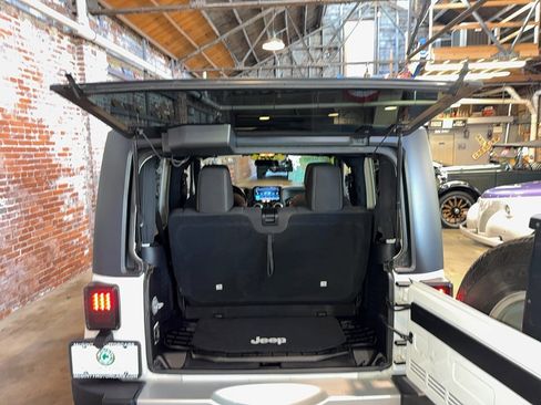 Used 2015 Jeep Wrangler Sahara w/ Connectivity Group image 46