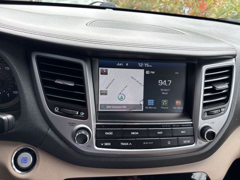 Used 2018 Hyundai Tucson Limited w/ Ultimate Package 02 AWD/4WD image 3
