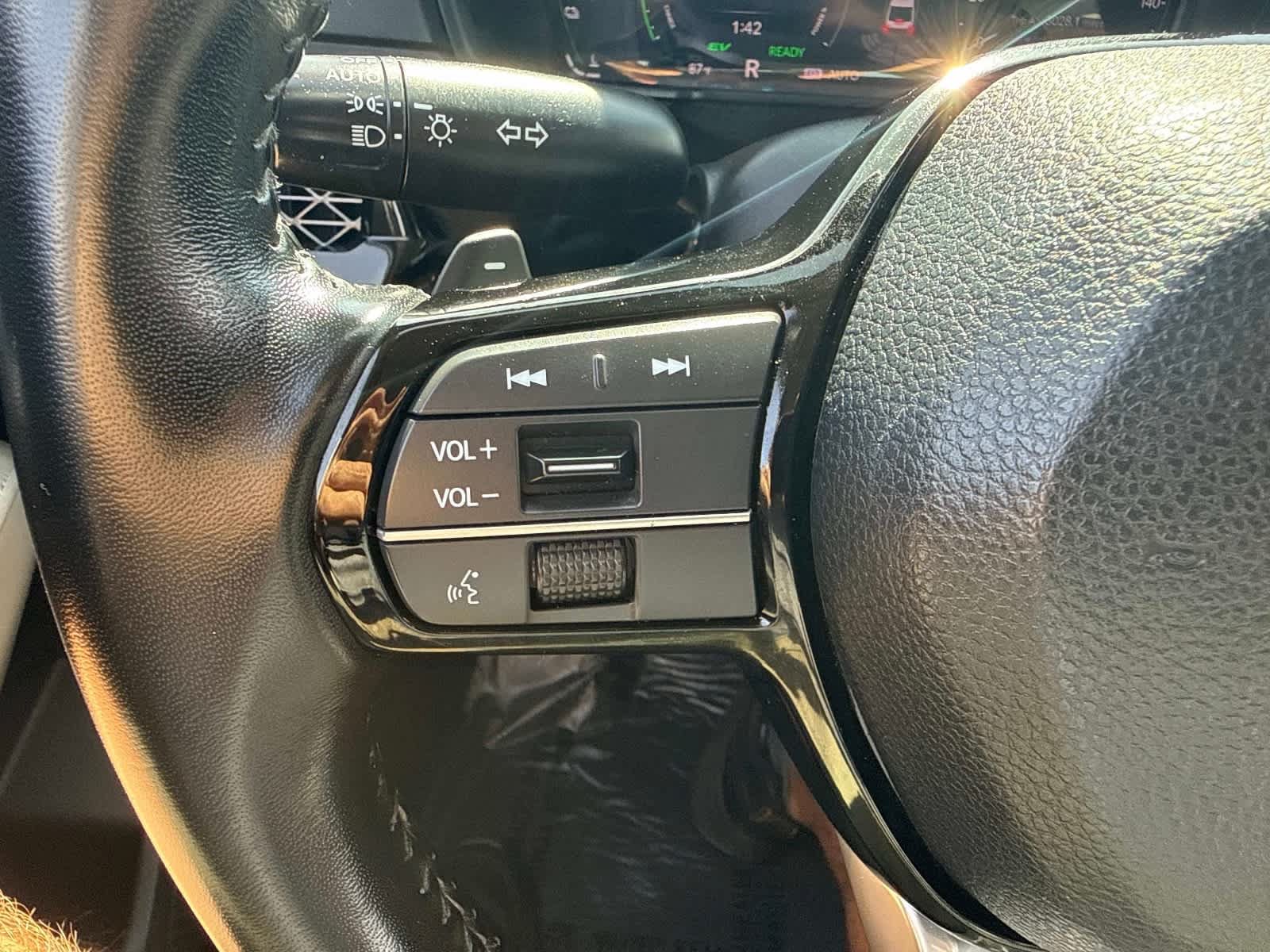 Used 2023 Honda Accord Touring image 29