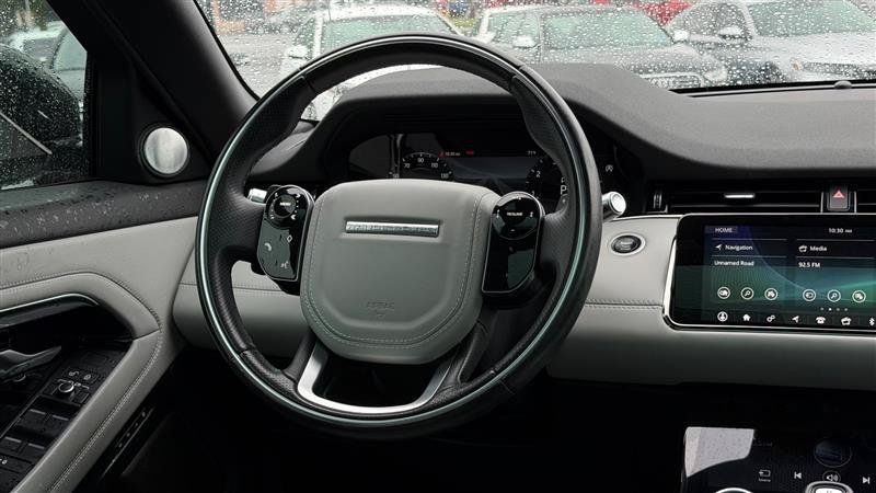 Used 2020 Land Rover Range Rover Evoque R-Dynamic HSE AWD/4WD image 28